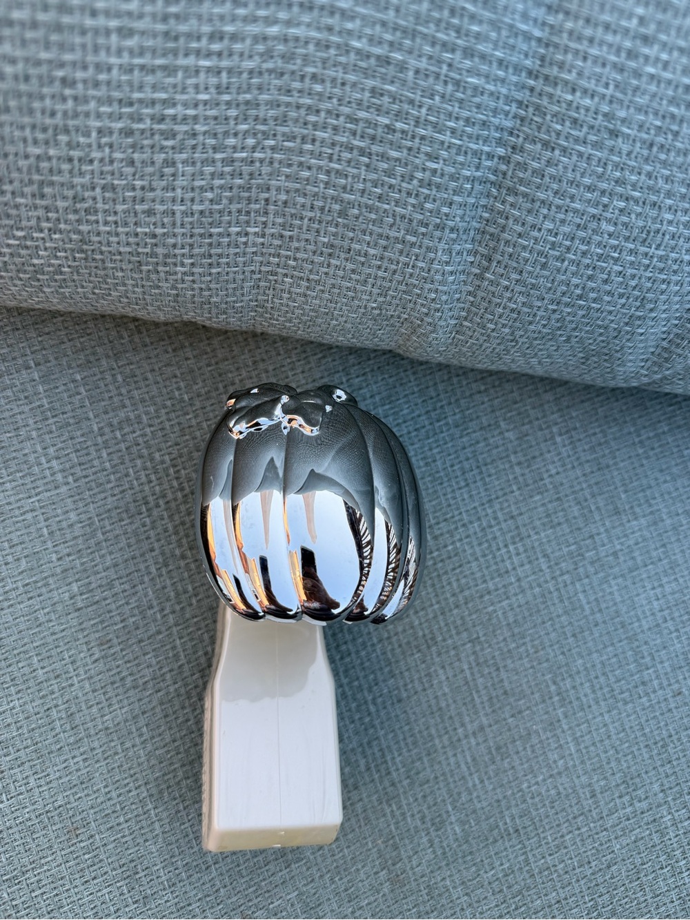 Wallflower Plug In from Bath and Body Works. Pumpkin in Silver Chrome